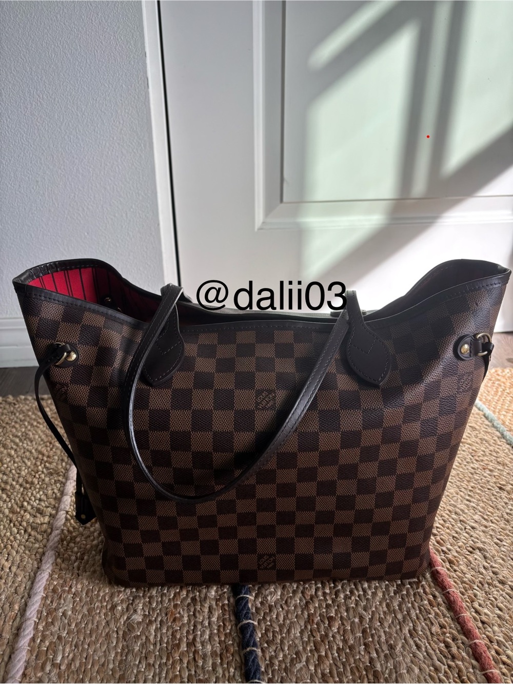 LOUIS VUITTON Neverfull MM
